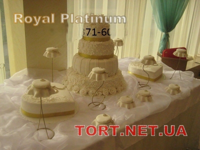 Необычный торт на свадьбу_40
