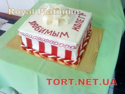 Торт в виде коробки_109