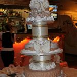 Необычный торт на свадьбу_57